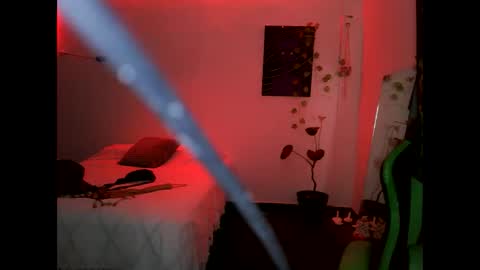 Serena online show from 02/01/25, 06:21