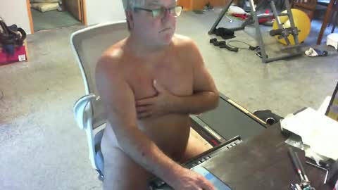 Snapshot of yourpoppi55 chatting on 06/26/26, 11:36 yourpoppi55 online show from 06/26/26, 11:36