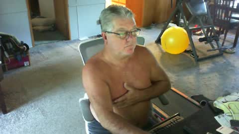 Snapshot of yourpoppi55 chatting on 06/30/26, 12:17 yourpoppi55 online show from 06/30/26, 12:17