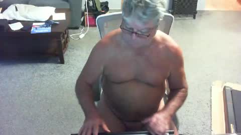 Snapshot of yourpoppi55 chatting on 07/30/26, 10:58 yourpoppi55 online show from 07/30/26, 10:58