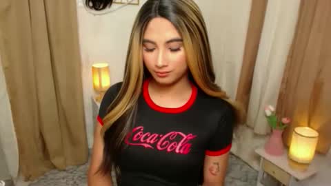 Snapshot of yourpretty_drea chatting on 11/10/25, 08:30 Dreaa online show from 11/10/25, 08:30