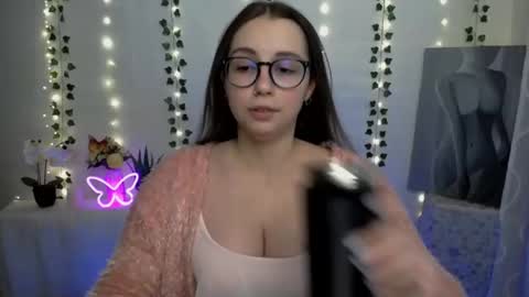 Happy online show from 02/07/25, 01:11