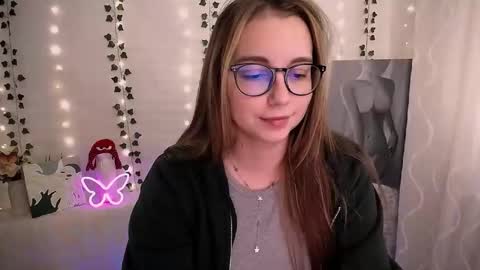 Happy online show from 10/07/25, 05:37