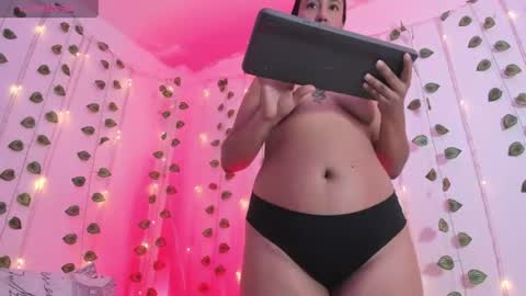 Snapshot of yoursecrethobby_ chatting on 07/16/26, 12:49 Emily online show from 07/16/26, 12:49