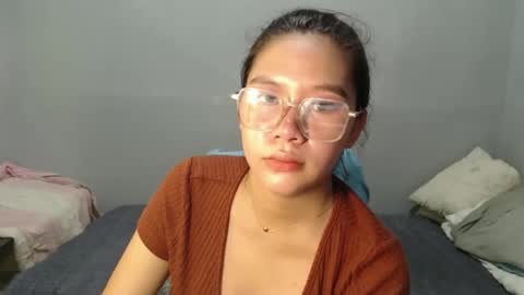 yoursexy_reb online show from 01/08/26, 02:14