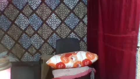 im MAY online show from 01/04/25, 11:38