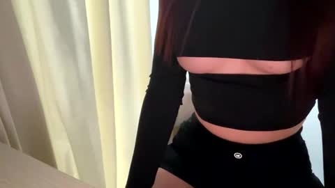 Sophie online show from 10/12/25, 02:05