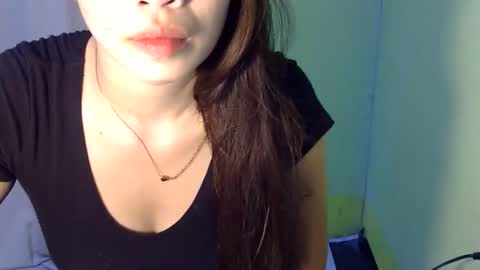 yoursweet_vanessa26 online show from 11/01/25, 02:13