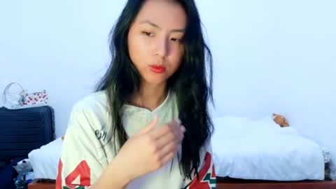 Snapshot of yoursweetestkiwi chatting on 06/30/26, 03:24 Kiwi online show from 06/30/26, 03:24
