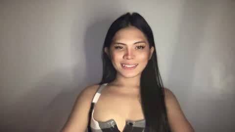 yoursweetgirl_crissie online show from 06/23/26, 08:51