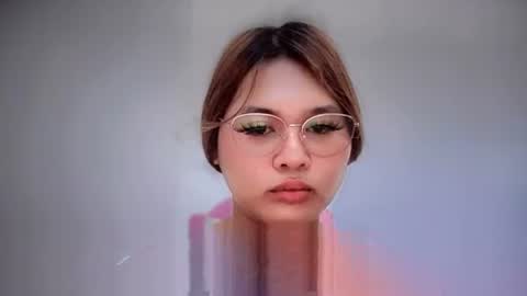 yoursweetgirl_zia online show from 04/29/26, 05:22