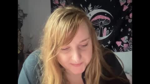 yourthickgingergoddess online show from 02/06/25, 08:13