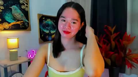 yourtinybunny online show from 11/02/25, 04:09