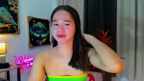 yourtinybunny online show from 11/06/25, 02:23