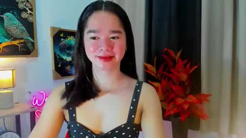 yourtinybunny online show from 11/08/25, 10:26