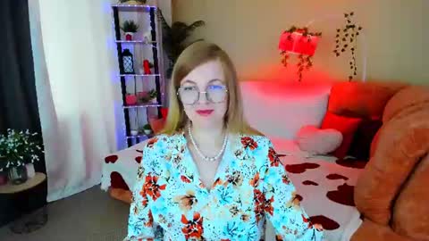 Alice online show from 06/14/26, 04:47