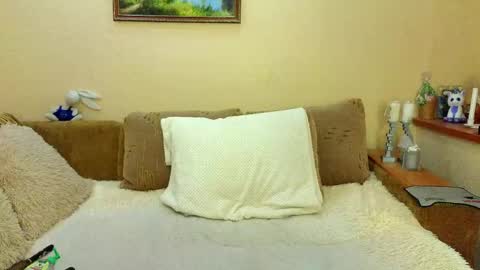 YourXQueen online show from 03/11/26, 06:08