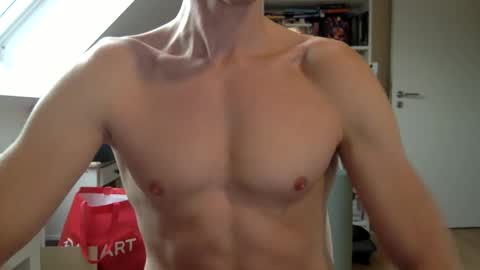 Snapshot of youvegotthis chatting on 11/04/25, 03:22 youvegotthis online show from 11/04/25, 03:22