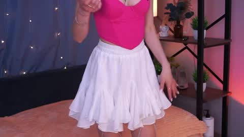 youw4ntthis online show from 04/18/26, 05:11