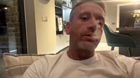 You want us 69 online show from 09/19/25, 04:36