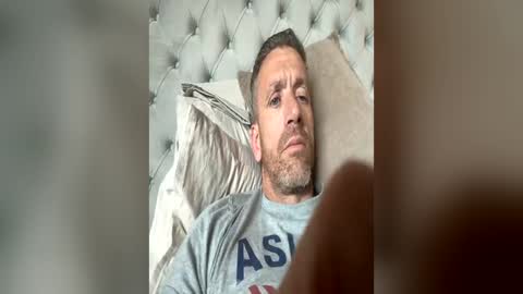 Snapshot of youwantus69 chatting on 06/18/26, 06:34 You want us 69 online show from 06/18/26, 06:34