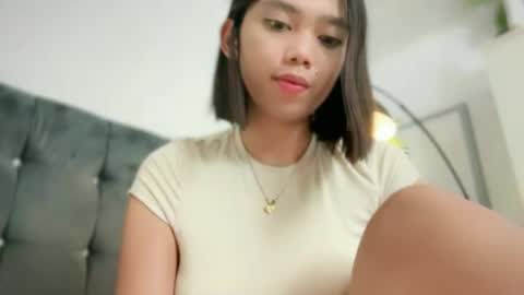 YowgineTheGreat online show from 02/05/25, 04:14