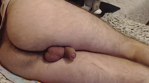 Snapshot of yowlo chatting on 09/22/25, 03:30 Yowlo online show from 09/22/25, 03:30