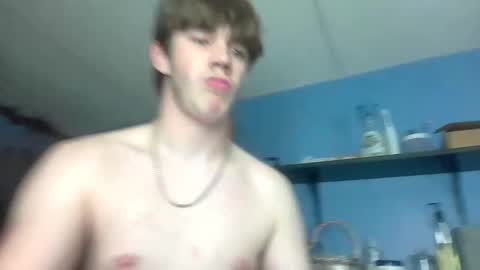 YoungPhysique05 online show from 09/28/25, 08:03