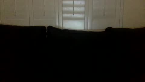 yque online show from 11/05/25, 02:06