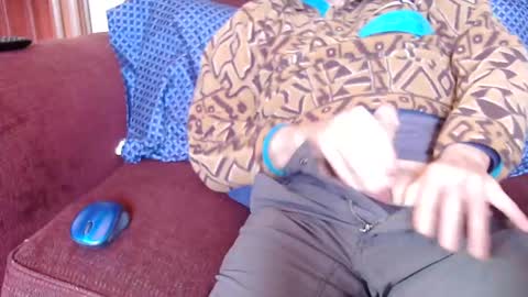 ytsim58 online show from 01/21/25, 06:34