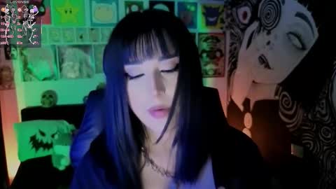 Snapshot of yuhwa chatting on 10/23/25, 10:30 rawr Anne Independent model online show from 10/23/25, 10:30