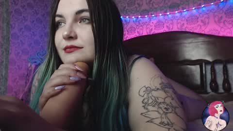 Annie online show from 12/11/24, 02:00