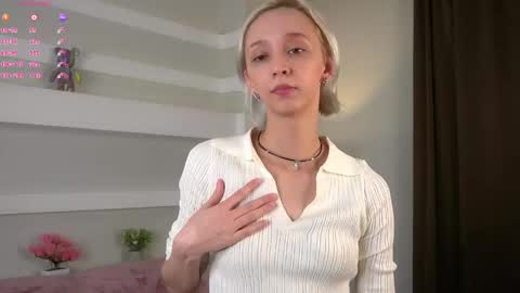 Snapshot of yukorengel chatting on 04/07/26, 01:11 Grace online show from 04/07/26, 01:11