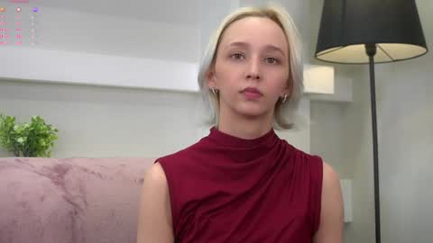 Snapshot of yukorengel chatting on 04/11/26, 01:04 Grace online show from 04/11/26, 01:04