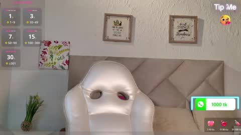 Yuliana online show from 12/20/25, 06:48