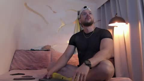 yulian 2811 online show from 01/14/26, 11:42