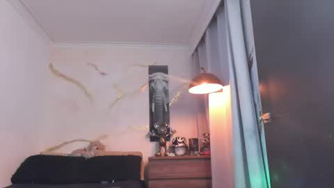 yulian 2811 online show from 07/11/26, 04:37