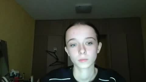 Yuliia online show from 10/12/25, 06:01