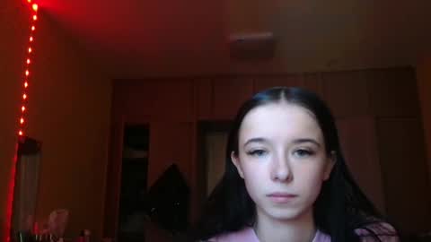 Yuliia online show from 04/22/26, 06:38