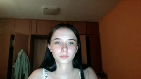Yuliia online show from 05/22/26, 06:35
