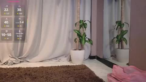 yuliethpetite online show from 02/11/26, 11:26