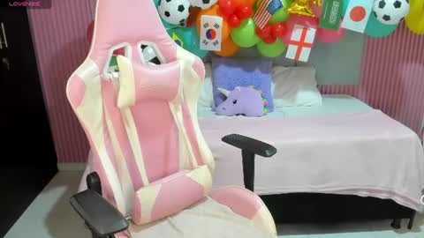 Yuli 16 online show from 06/19/26, 11:03