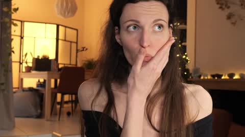 yulla dao online show from 12/02/24, 04:20