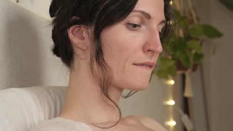 yulla dao online show from 01/31/25, 08:01