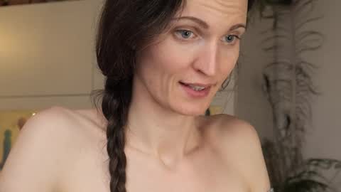 yulla dao online show from 02/25/25, 04:53