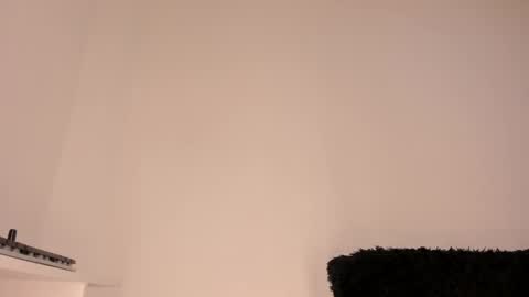 yulxx online show from 02/24/25, 11:32