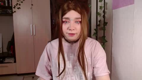 Eva online show from 12/18/25, 04:46