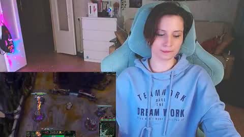 Kris online show from 02/14/25, 08:26