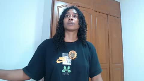 yumchocolate777 online show from 02/18/26, 03:24