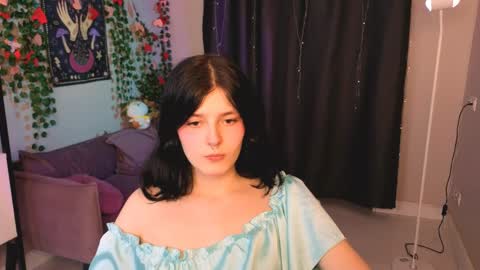 Yumi online show from 04/05/26, 01:52